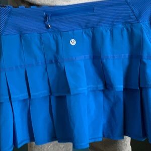 Lululemon Pacesetter skort